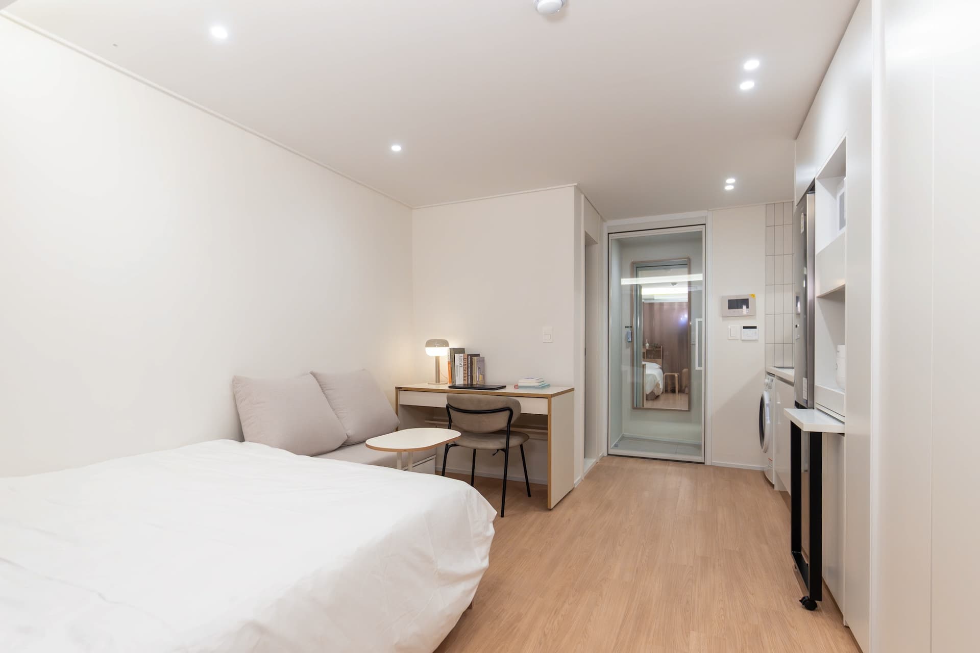 C Type 풀퍼니시드형 Full-furnished Type